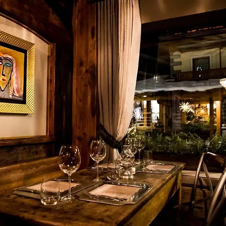 Hotel Art Grivola