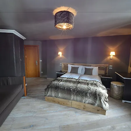 Hotel Art Grivola 4*