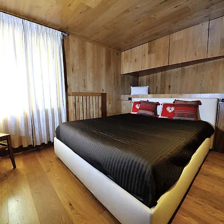Hotel Art Grivola